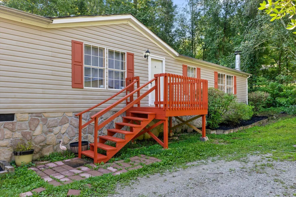 7452 Gates Road Hixson, TN 37343
