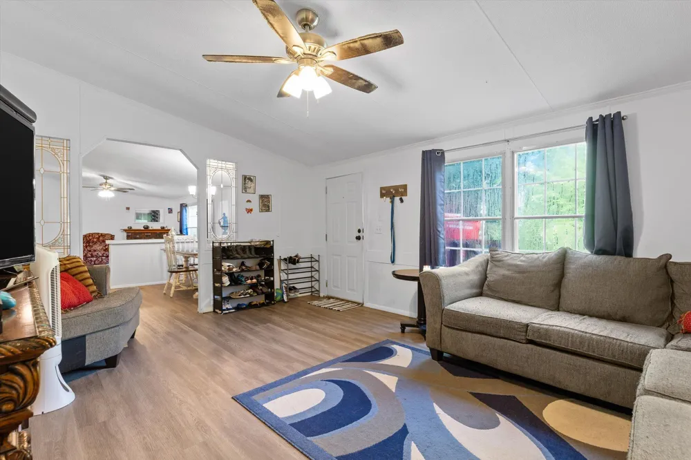 7452 Gates Road Hixson, TN 37343