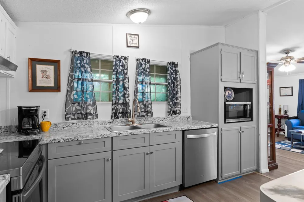 7452 Gates Road Hixson, TN 37343