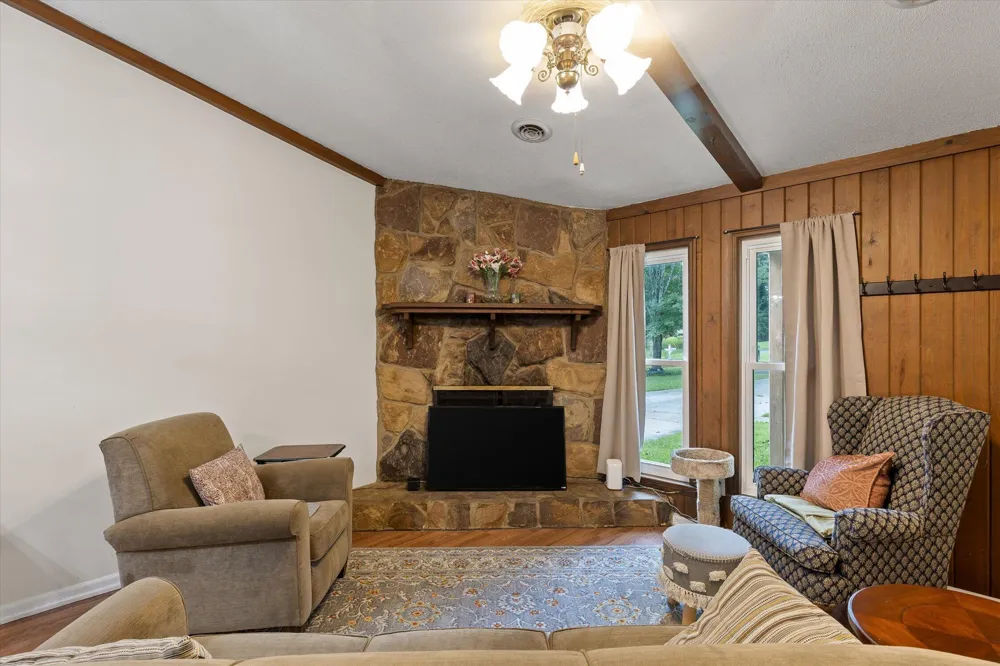 9208 Musca Lane Harrison, TN 37341