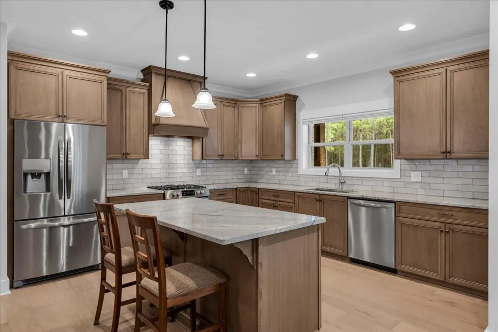 3590 Crockett Pointe Jasper, TN 37347