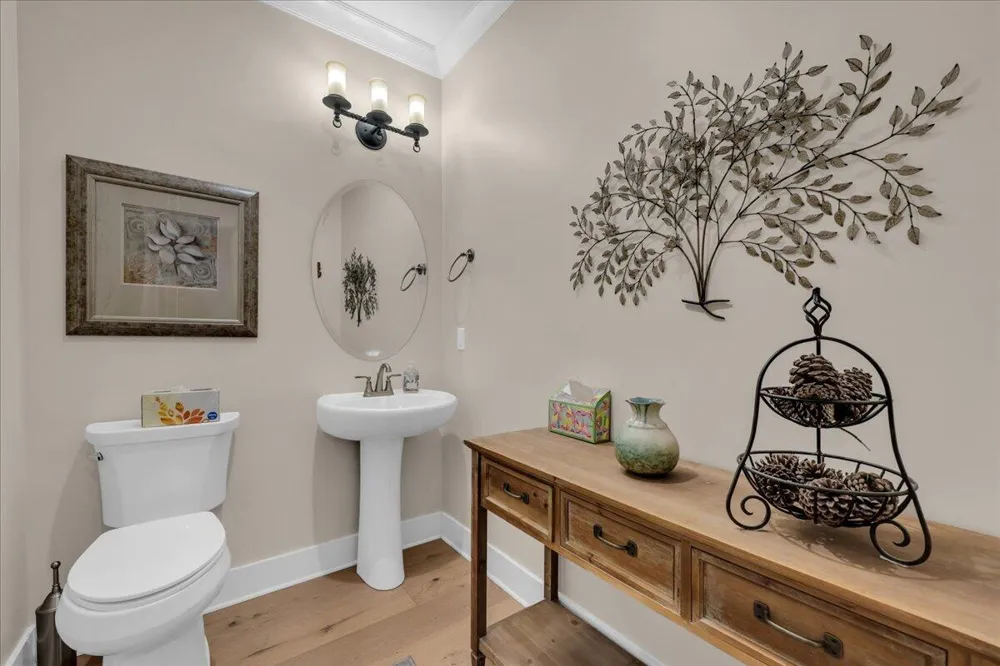 3590 Crockett Pointe Jasper, TN 37347