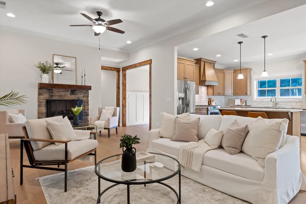 3590 Crockett Pointe Jasper, TN 37347