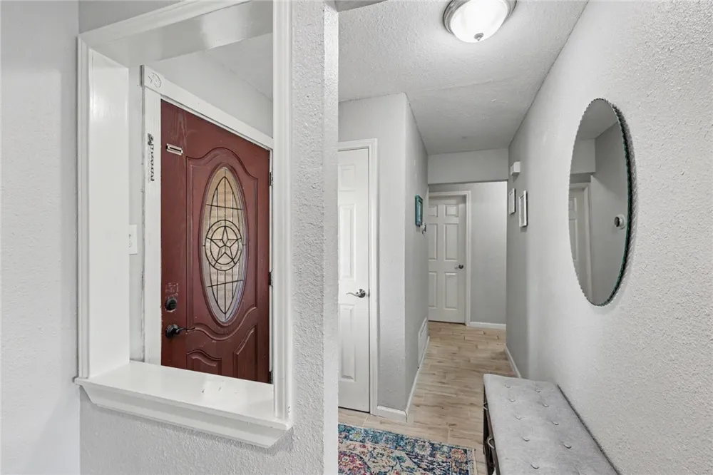 3230 Laguna Shores Corpus Christi, TX 78418