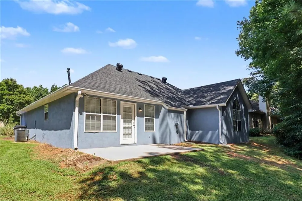 140 Cannon Drive Fayetteville, GA 30214