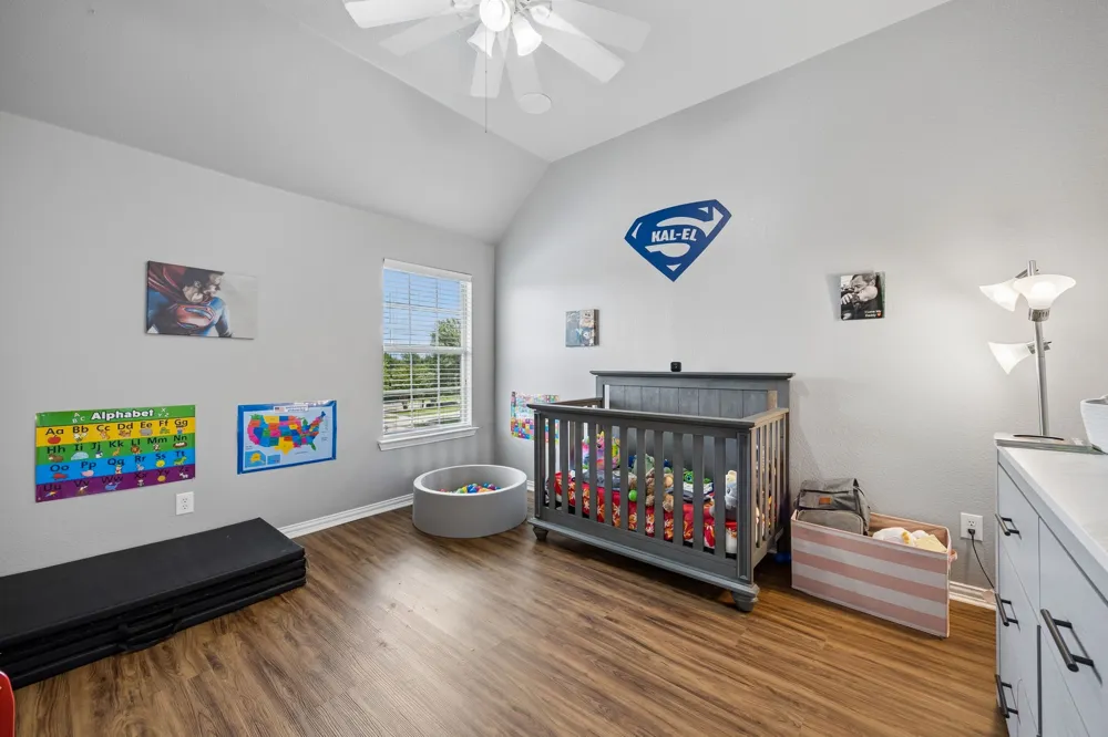 6211 Crestridge Lane Sachse, TX 75048