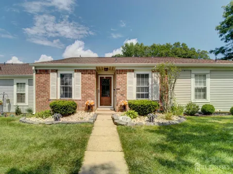 272 Bishop Court