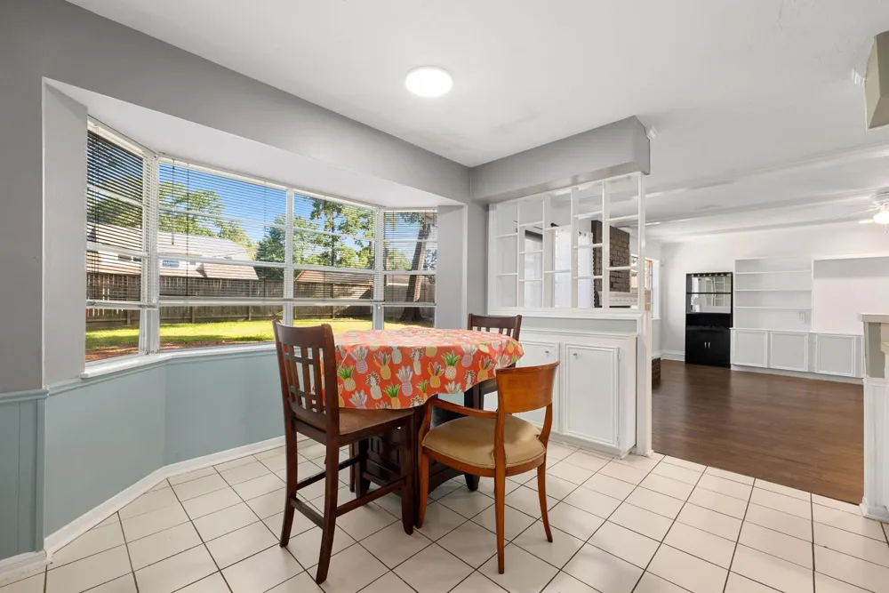 5938 Foresthaven Drive Houston, TX 77066