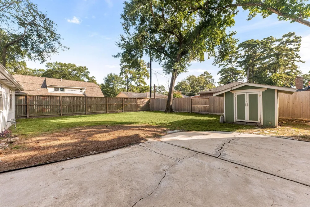 5938 Foresthaven Drive Houston, TX 77066