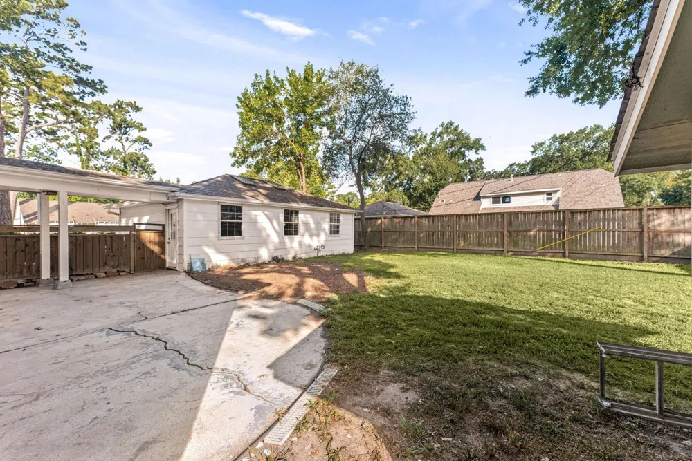 5938 Foresthaven Drive Houston, TX 77066