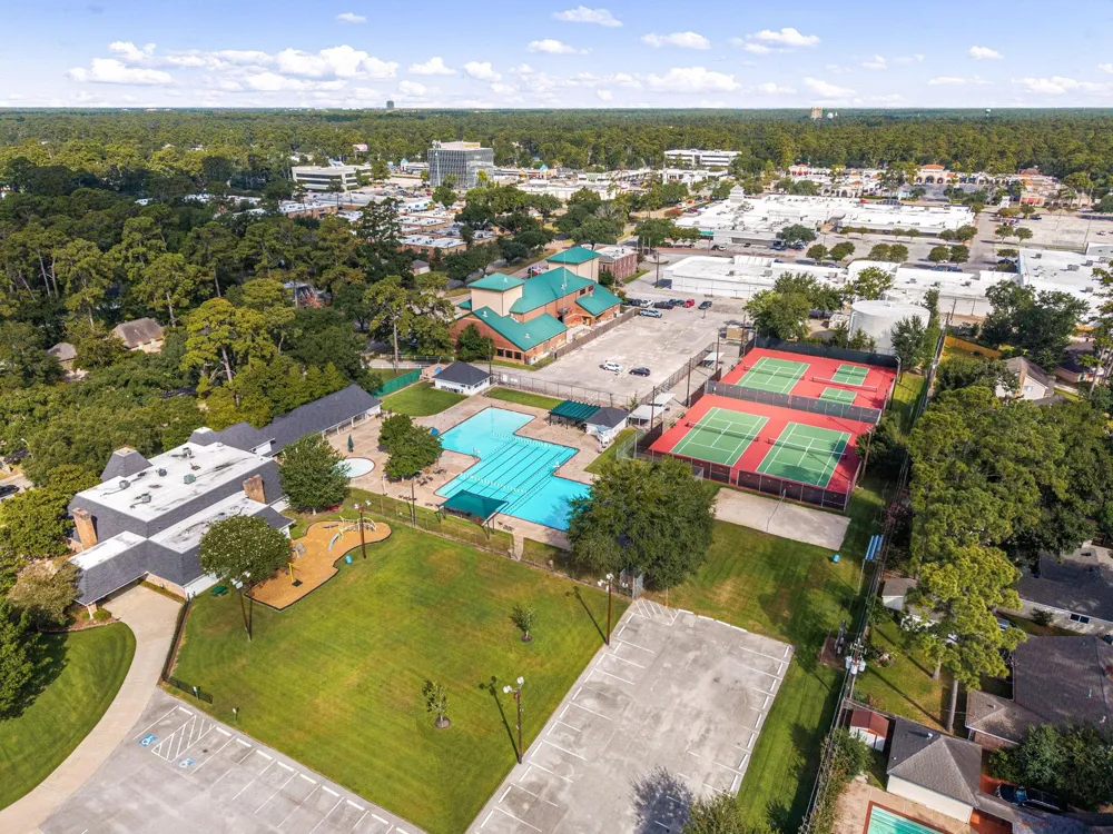 5938 Foresthaven Drive Houston, TX 77066