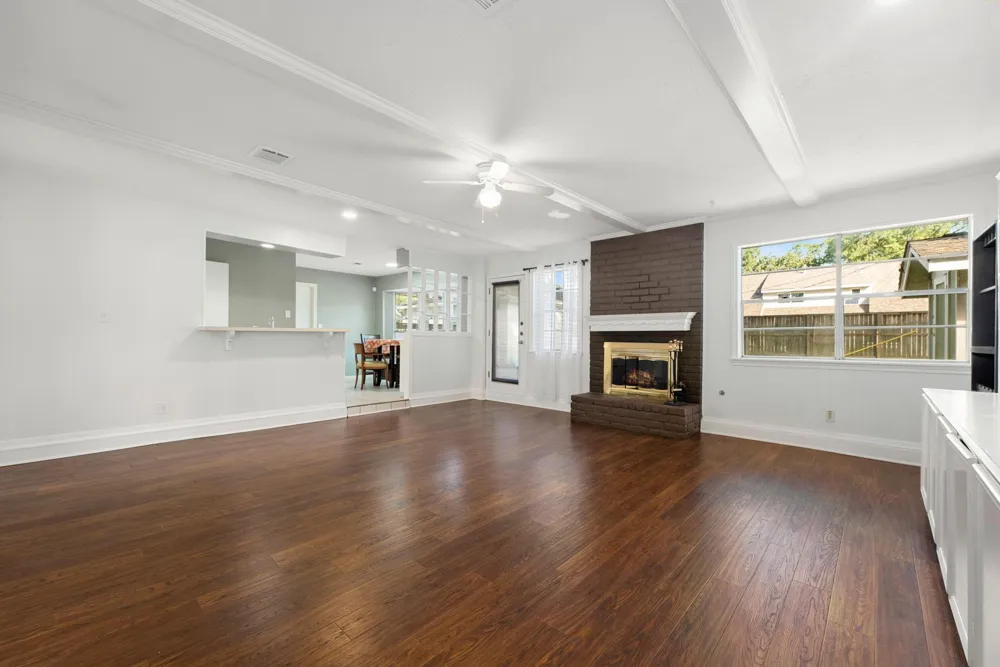 5938 Foresthaven Drive Houston, TX 77066