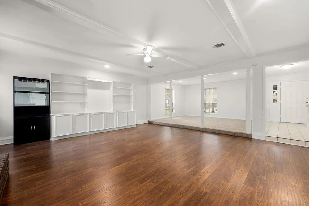 5938 Foresthaven Drive Houston, TX 77066