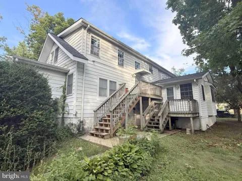 502 LAKEVIEW AVENUE #APT B