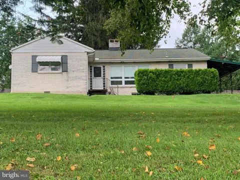 315 YORK ROAD