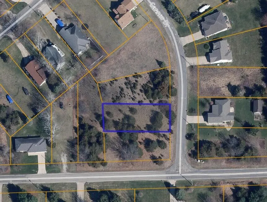 104 Cannes Drive Brooklyn, MI 49230