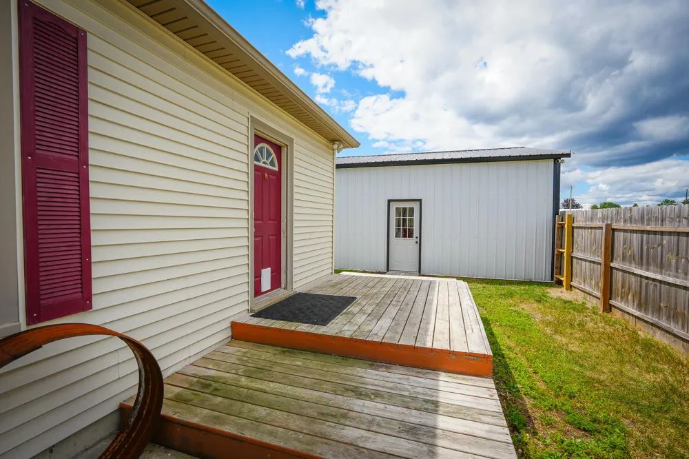 545 Hemlock Street Evart, MI 49631