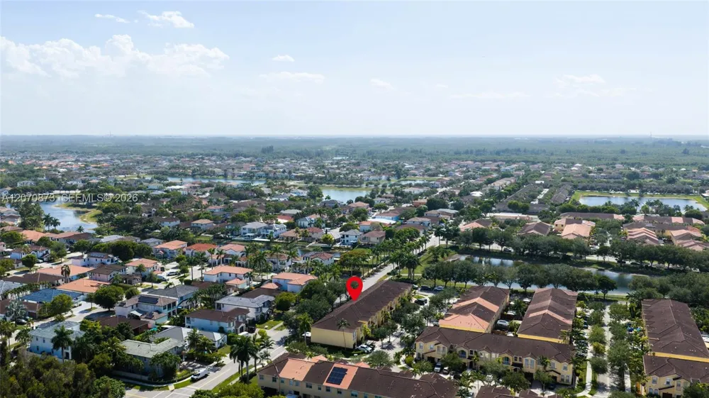 14946 SW 9th Way Miami, FL 33194