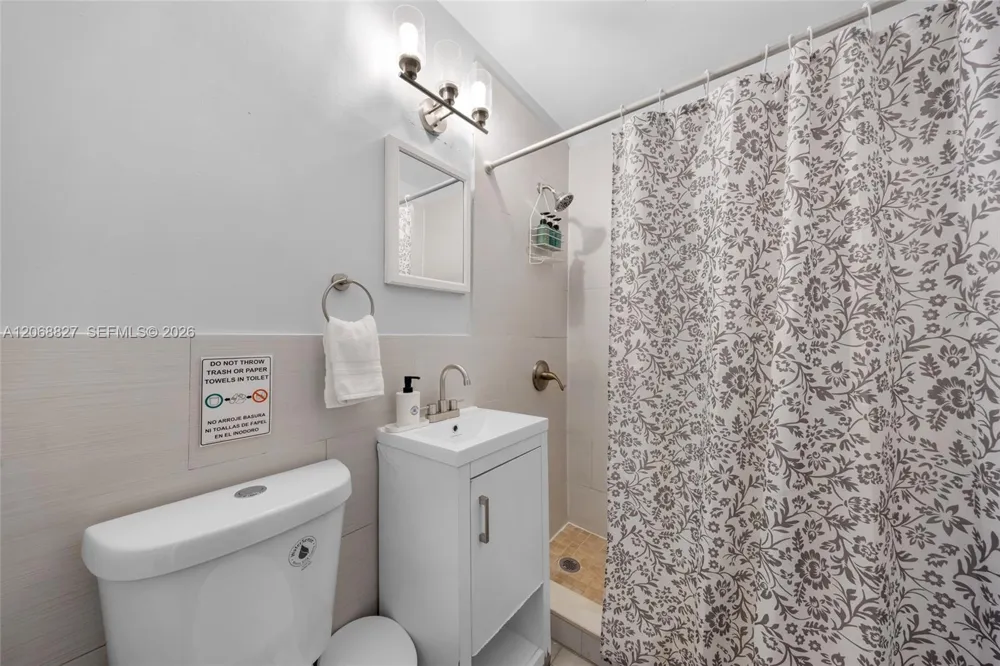 817 SW 12th St Fort Lauderdale, FL 33315