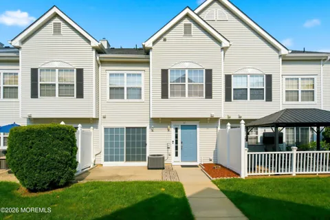 51 Winged Foot Court