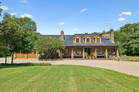 1374 Peter Pond Rd