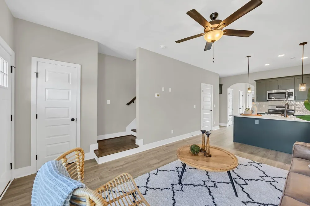 2429 E 17th Street Chattanooga, TN 37404
