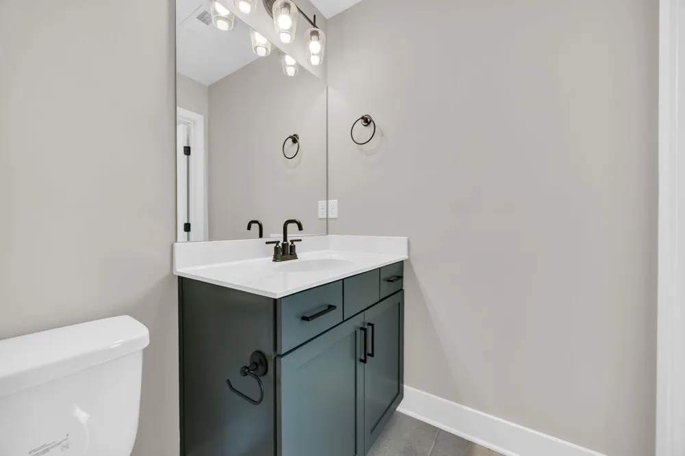 2429 E 17th Street Chattanooga, TN 37404