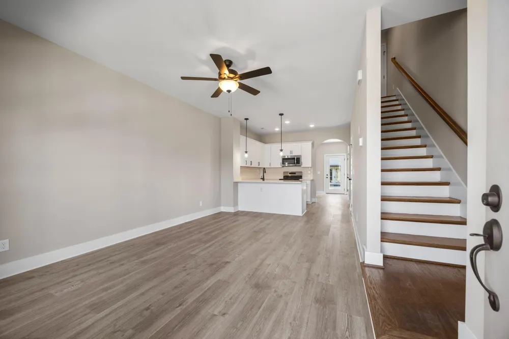 2429 E 17th Street Chattanooga, TN 37404