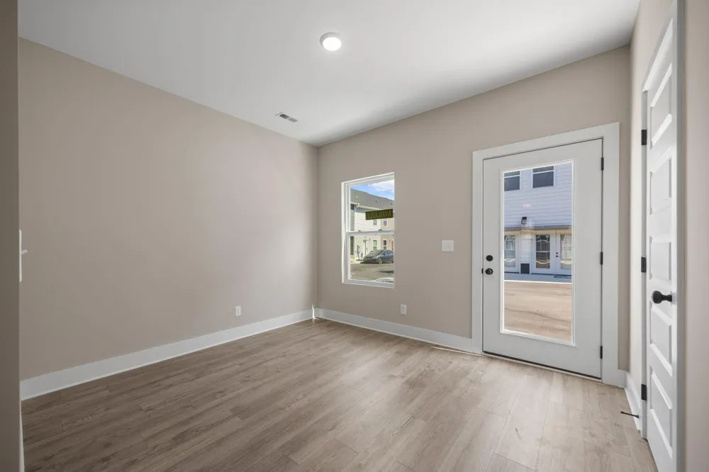 2429 E 17th Street Chattanooga, TN 37404