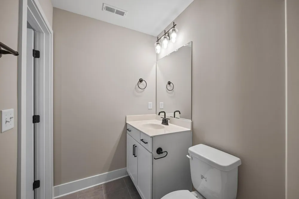 2429 E 17th Street Chattanooga, TN 37404