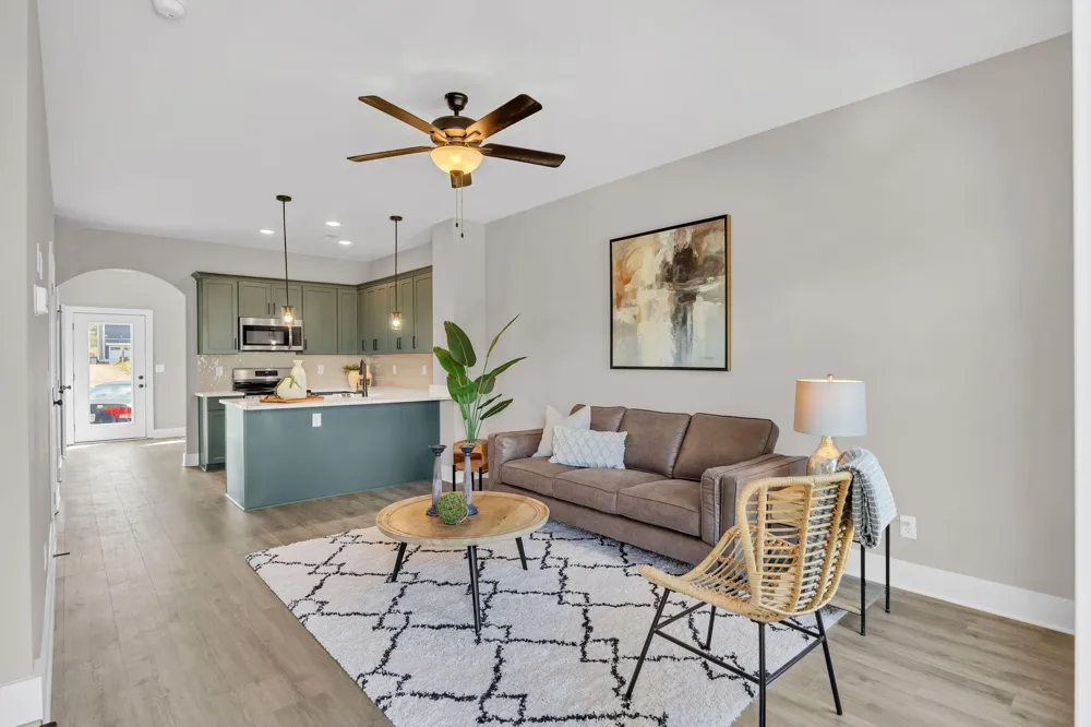 2429 E 17th Street Chattanooga, TN 37404