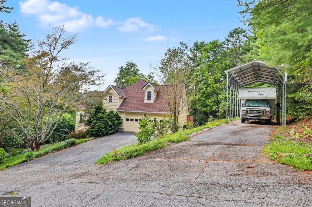 171 Bell Colony RD Dillard, GA 30537
