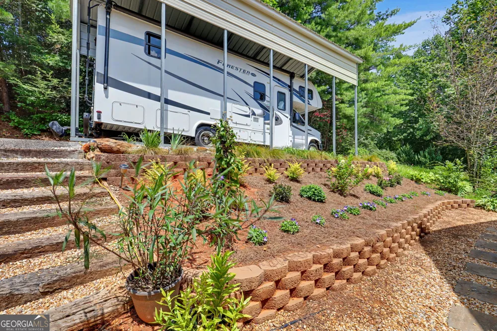 171 Bell Colony RD Dillard, GA 30537