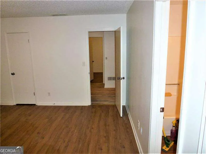 382 Cross Creek PL Auburn, GA 30011