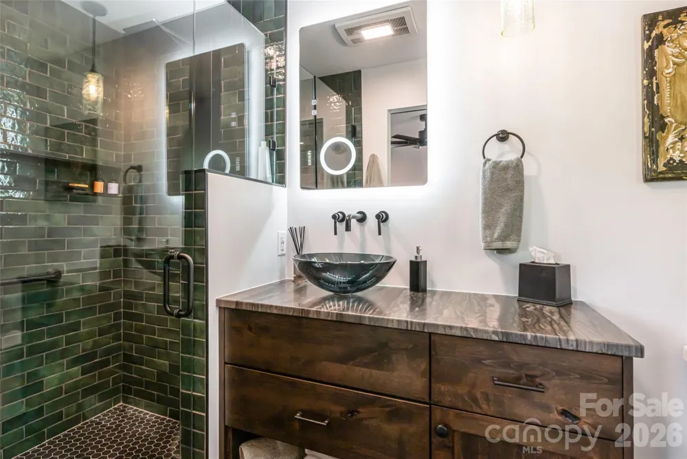 94A Laurel Ledge Way Fletcher, NC 28732