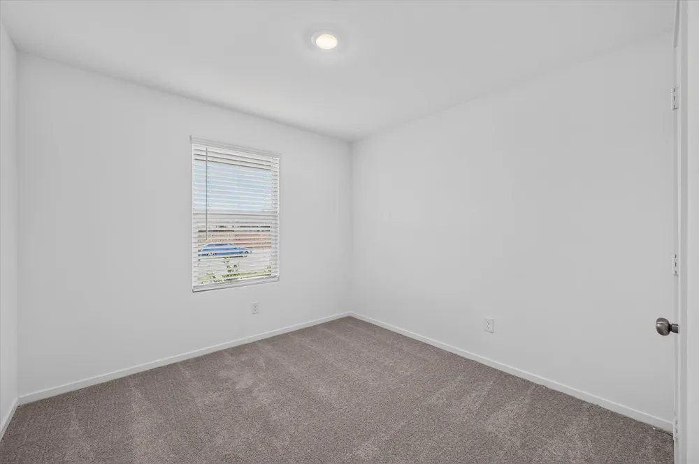 624 W Criner Street Grandview, TX 76050