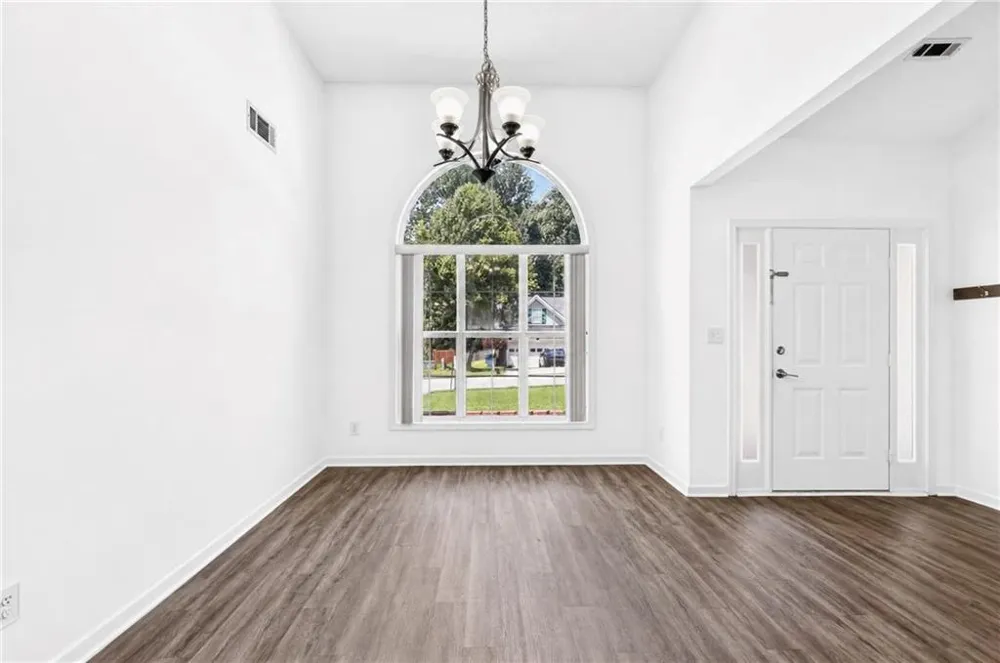 1142 Autumn Glen Way Dacula, GA 30019