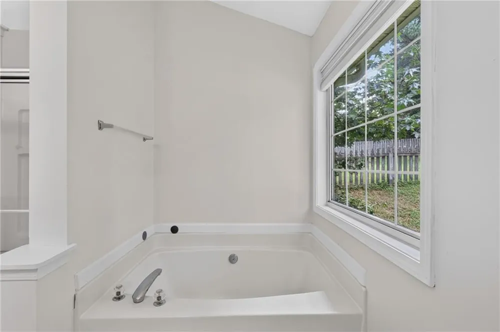 1142 Autumn Glen Way Dacula, GA 30019