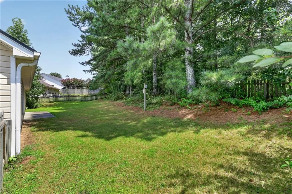 1142 Autumn Glen Way Dacula, GA 30019
