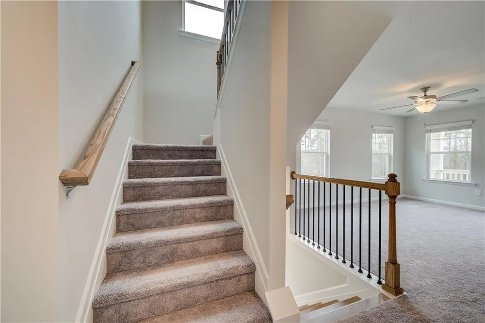 183 Dalston Cove Stockbridge, GA 30281