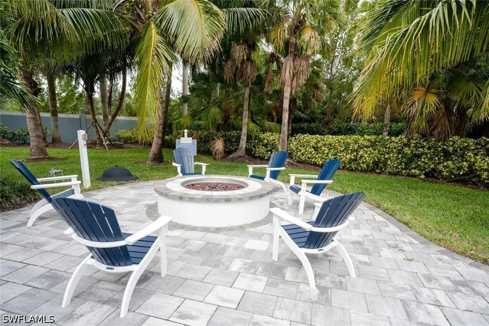 Ariane Drive Naples, FL 34112