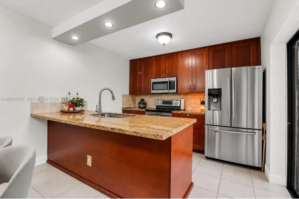804 SW 119th Way #804 Davie, FL 33325