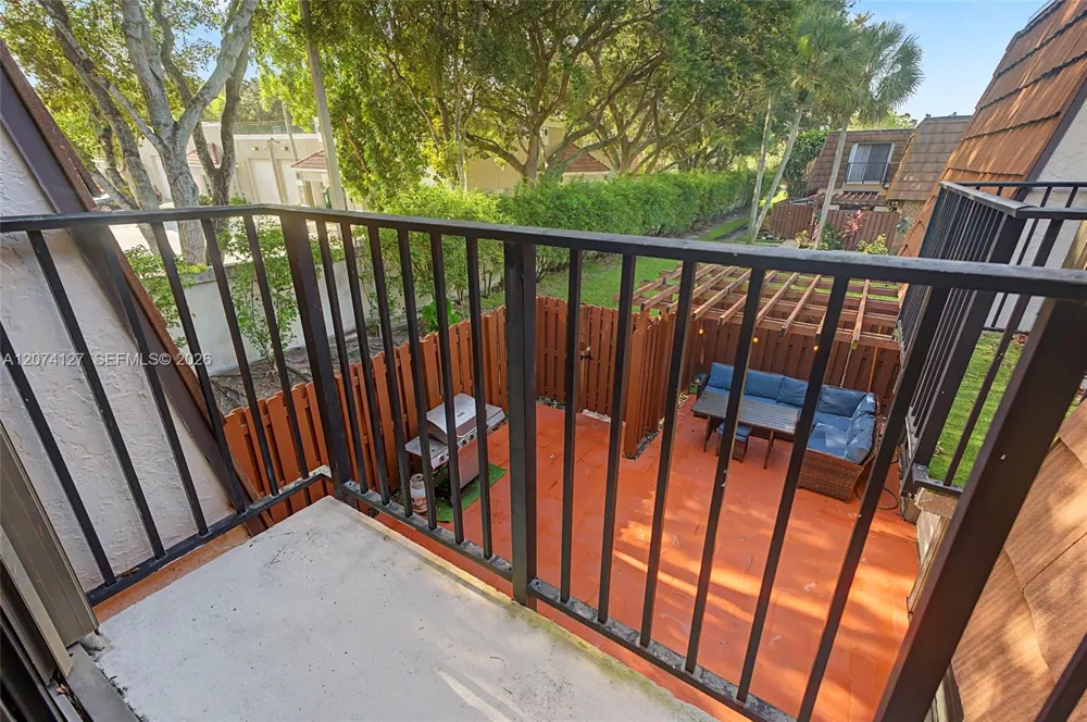 804 SW 119th Way #804 Davie, FL 33325