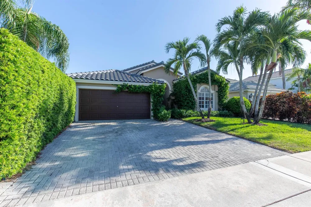 3629 Old Lighthouse Circle Wellington, FL 33414