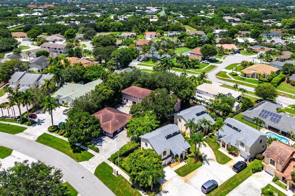 13793 YARMOUTH DRIVE #13793 Wellington, FL 33414