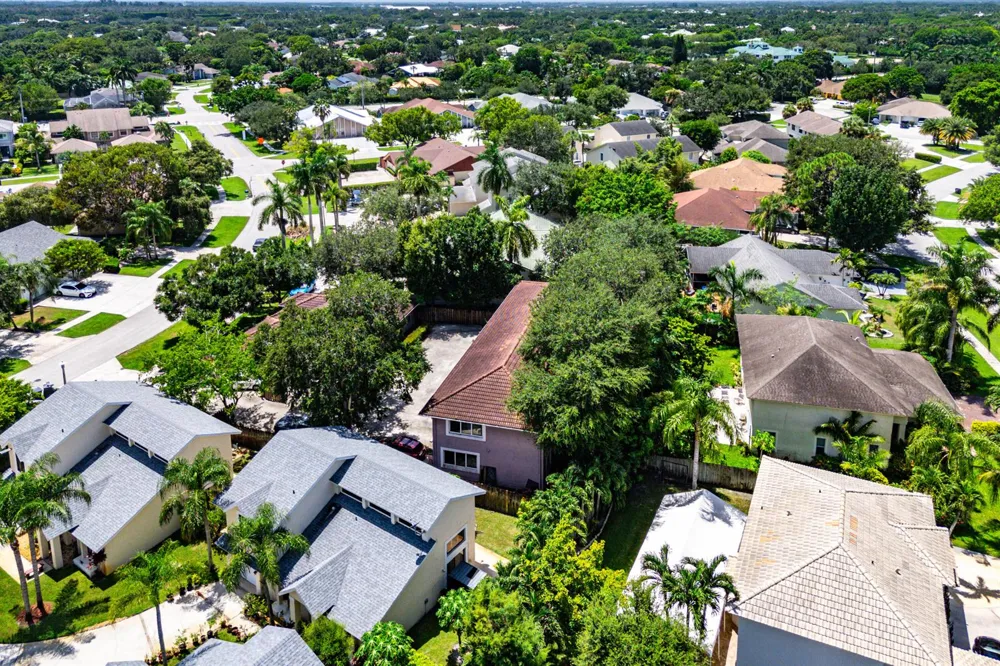 13793 YARMOUTH DRIVE #13793 Wellington, FL 33414