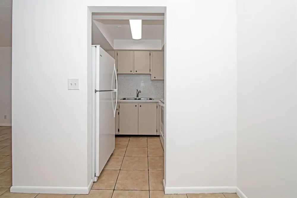 402 Lake Shore Drive West Palm Beach, FL 33403
