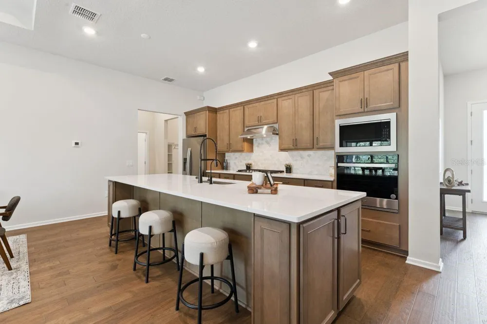 15084 CANOPY COVER DRIVE Winter Garden, FL 34787