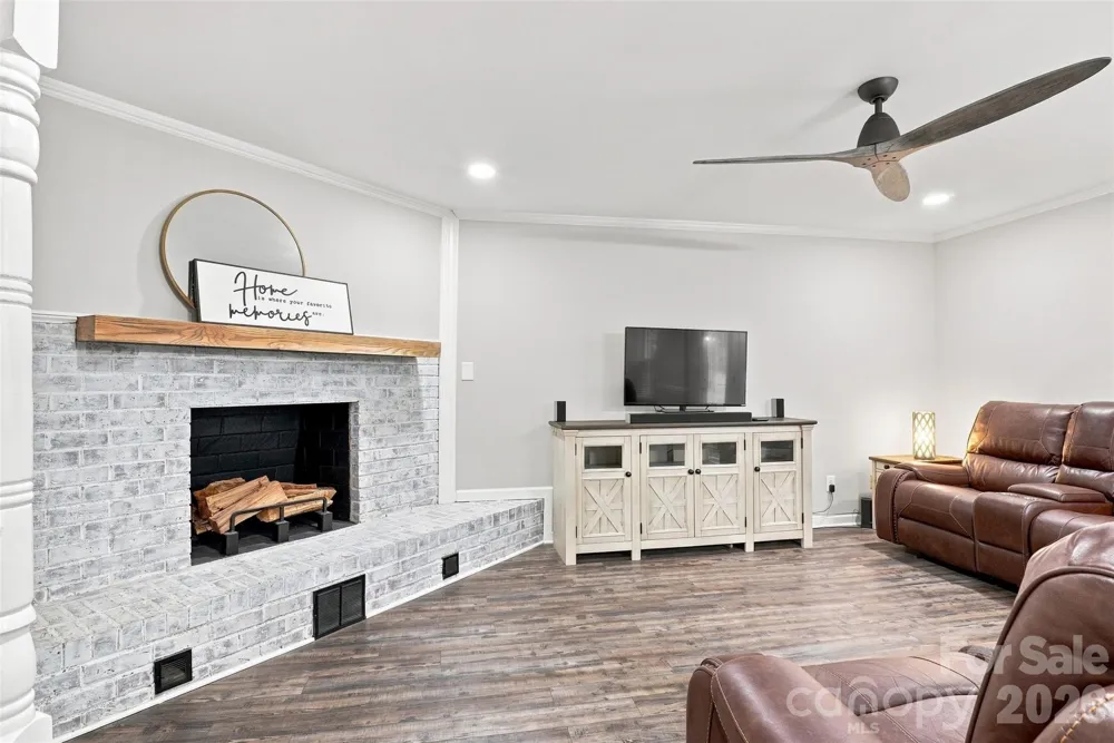 813 Jamestown Drive #6 Gastonia, NC 28056