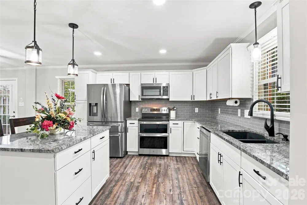 813 Jamestown Drive #6 Gastonia, NC 28056